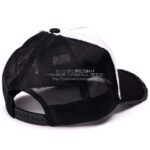 ヨシノリコタケ 帽子 ナンバー444エンブレム×トランプアイコン 白キャップ-2025AW